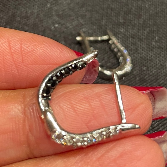 Beautiful Lab Created Black & Clear Diamonds Earrings - Picture 7 of 8